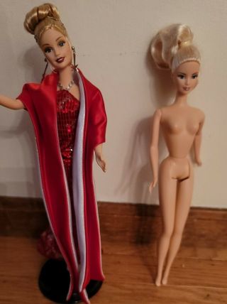 Mattel Barbie Winter Olympics 2002 Fire & Ice And 2000 Barbie Holiday Nude