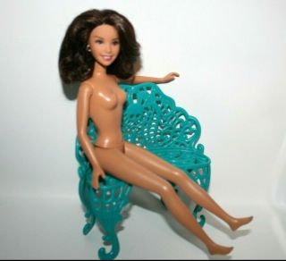 Barbie Doll Nude Petite Multiracial Brown Hair & Eyes Earrings Swing Legs Flaw 3