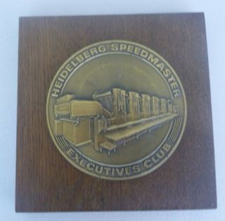 Vintage Heidelberg Speedmaster Execitoves Club Mounted Brass Plaque Heidelberger
