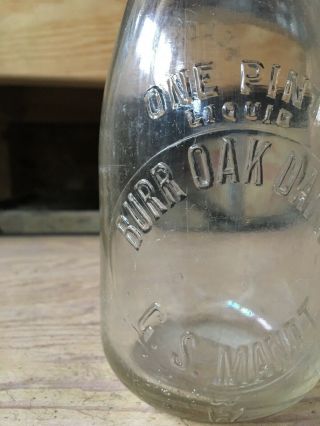 Vintage Pint Milk Bottle Burr Oak Dairy G.  S.  Mandt Madison Wisconsin 2