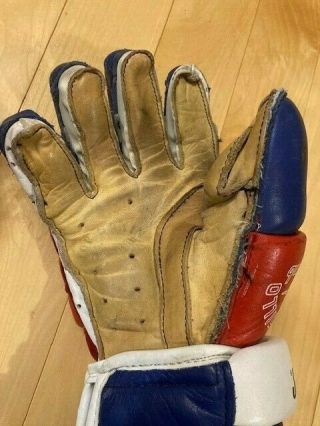 Vintage Cooper LBDV Armadillo Thumb Hockey Gloves Rangers/ Canadiens Colors 3