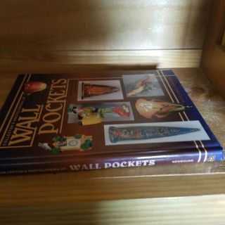 Collector ' s Encyclopedia of Wall Pockets by Betty Newbound (1995,  Hardcover) 3