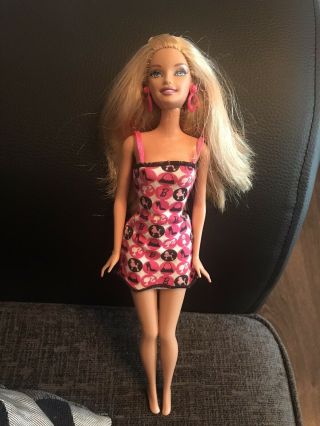 1999 Mattel Barbie Doll Pink Dress & Earrings Bendable Knees