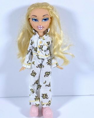 A Dressed Bratz Doll Mga 1st Edition Cloe