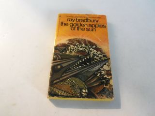 Golden Apples Of The Sun Ray Bradbury Bantam 1979 Paperback Ian Miller Cover