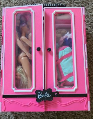 Barbie Ultimate Fashionista Storage Closet Carrying Case w/ dolls & accessories 2