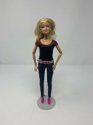Barbie Photo Fashion Doll W Buit In Camera 200,  Photos Best In Play 2012