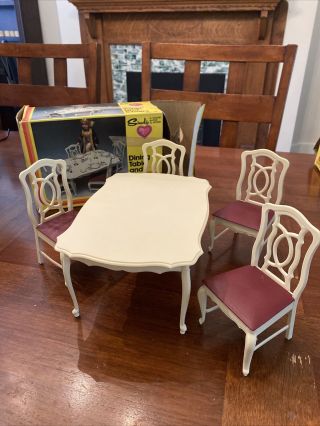 Sindy Doll Furniture Dining Table And Chairs