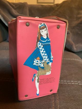 Vintage 1965 Skipper Vinyl Lunch Box Pink (Mattel Barbie & Friends) Needs work 3