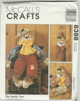 Mccalls Sewing Pattern 8388 Scarecrows/ 38 " Doll,  Wreath & Wall Hanging Uncut