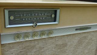 1958 RCA Victor Stereo Orthophonic Console Radio Phonograph 3