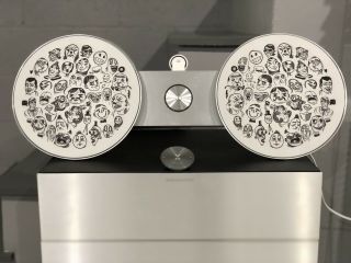 B&O Bang and Olufsen Beosound 8 with 2nd set of SPECIAL EDITION Grills. 2
