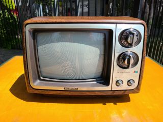 Rare Retro Vintage 1978 Wood Grain Toshiba Color Tv Television - Model: C099