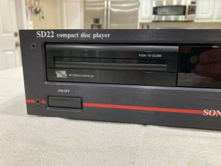 Conrad - Johnson Sonographe SD22 Compact Disc Player 2