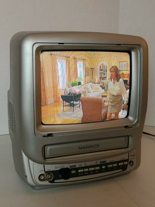 Magnavox 9 " Tv/vcr Combo Mc09d1mg01 With Remote 100 Vhs