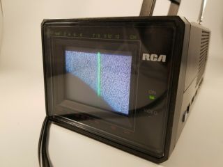 Vintage Rca Pvm035 Portable 3.  5” Color Tv With Video Input
