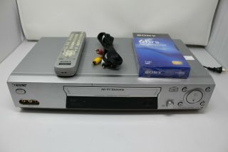 Sony Slv - N88 Vhs Vcr W/ Remote Av Cables And Blank Vhs -