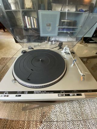 Technics Sl - D30 Direct Drive Automatic Turntable System