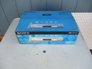 Sony Slv - N700 Hi - Fi 4 Head Stereo Vhs Cassette Recorder Vcr Player W/ Remote Nos