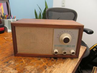 Vintage KLH Model Twenty One 21 FM Table Radio w Wood Cabinet Finish 3