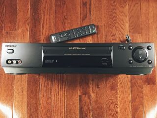 Sony Slv - N77 Vcr Vhs Player,  4 Heads,  With Remote,  Cleaned