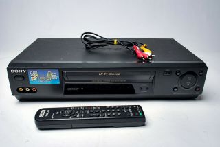 Sony Slv - N77 Hi - Fi Vcr 4 Head Vcr W/ Remote,  Cables.  & Cleaned
