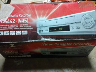 Zenith Vcs442 Vcr 4 Head Vhs Player Recorder Missing Remote Av Cable Instruc