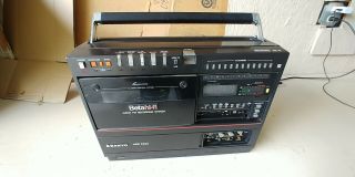 Sanyo Vcr7300 Portable Betamax Player/recorder