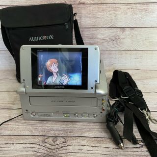 Audiovox Vbp2000 Portable Vhs Player W/5 " Lcd Screen Incl.  Case & Cords -