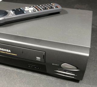 Toshiba M - 465 VCR VHS 4 Head Player w/ Remote - In 2