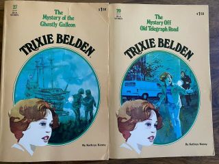 Trixie Belden Mystery Books 20 And 27 Golden Press Oval Books
