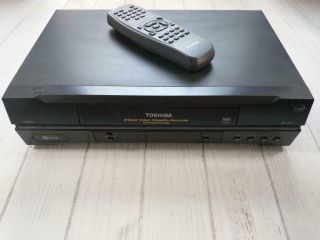 Toshiba W - 422 4 Head Vcr Video Cassette Recorder Vhs Tape Player With Remote