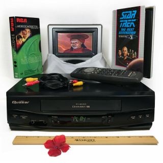 Quasar Vhq - 41m Vcr Video Cassette Recorder Play Family Vhs Bundle W/ With Remote