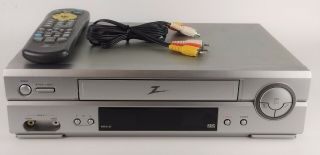 Zenith Vre4122 Vcr 4 Head Vhs Player With Remote & Cables And