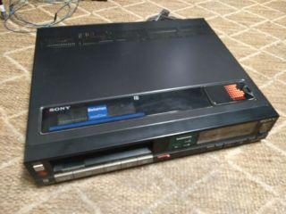 Sony Betamax Beta Vcr Model Sl - 3030 Video Cassette Recorder - In Good Cond.