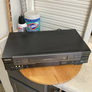 Toshiba Vcr Hifi Stereo W614 Player Recorder Vhs Tape Great
