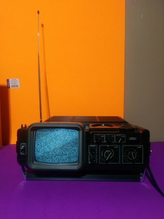Sears Portable Go Anywhere Tv Am/fm Radio Model 564