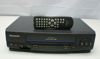 Panasonic Pv - V4021 Omnivision 4 Head Vcr Vhs Player Recorder & Remote