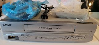 Sanyo Vwm - 950 4 Head Hi - Fi Stereo Vhs Vcr Player Video Recorder Cables Remote