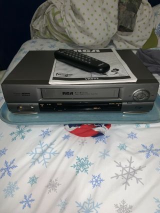 Rca Vr546 Vcr 4 Head Vhs Player Recorder W/ Remote & Instruction Booklet