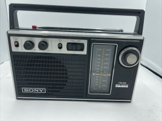 Vtg Sony Transistor Radio 2 Band Am/fm Model Tfm - 7250w.  Great