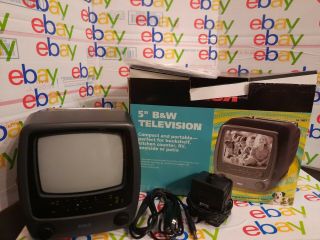 Vintage Rca Portable Tv 5” Black White 16 - 3001 Open Box