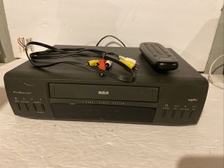 Rca Vcr Video Cassette Recorder Vhs Player Vr525 - With Remote