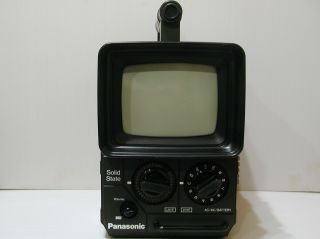 Vintage Panasonic Tr - 555 Black & White Solid State Ac/dc Tv 5 "