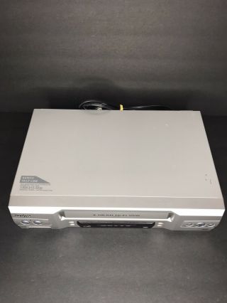 Sanyo VWM - 800 VCR Stereo Hi - Fi 4 Head VHS Recorder &,  No Remote 2