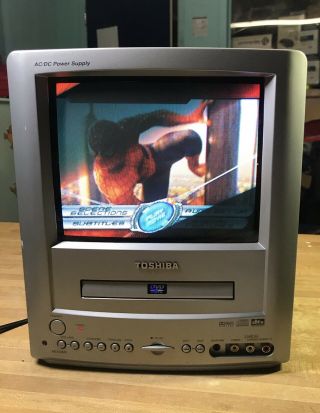 Toshiba Md9dm3 9 " Analog Crt Television Dvd Player Combo - Retro Gaming -