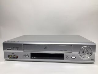 Zenith VCS442 4 Head Hi - Fi Stereo Video Cassette Recorder VCR VHS Player 2