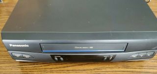 Panasonic Omnivision Pvq - V201 Vcr Vhs Player/recorder With Remote
