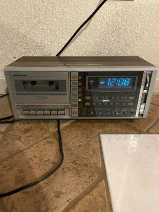 Vintage Soundesign Am/fm Clock/cassette Player Recorder Model No.  3855