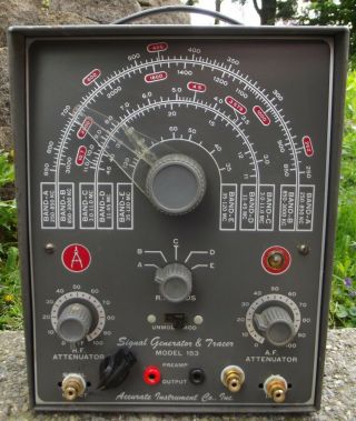 Item 226: Accurate Instrument Co.  Model 153 Signal Generator And Tracer
